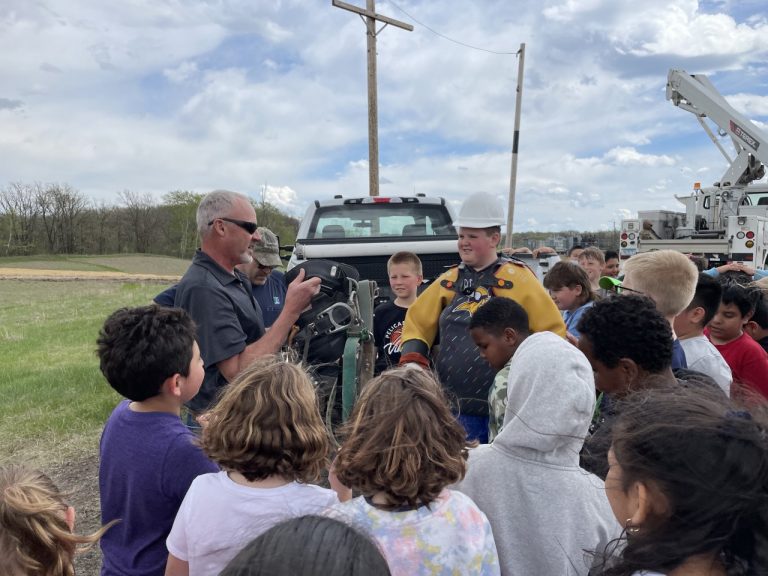 Pelican Rapids Fourth Grade Students Get Unique Experience at Lake